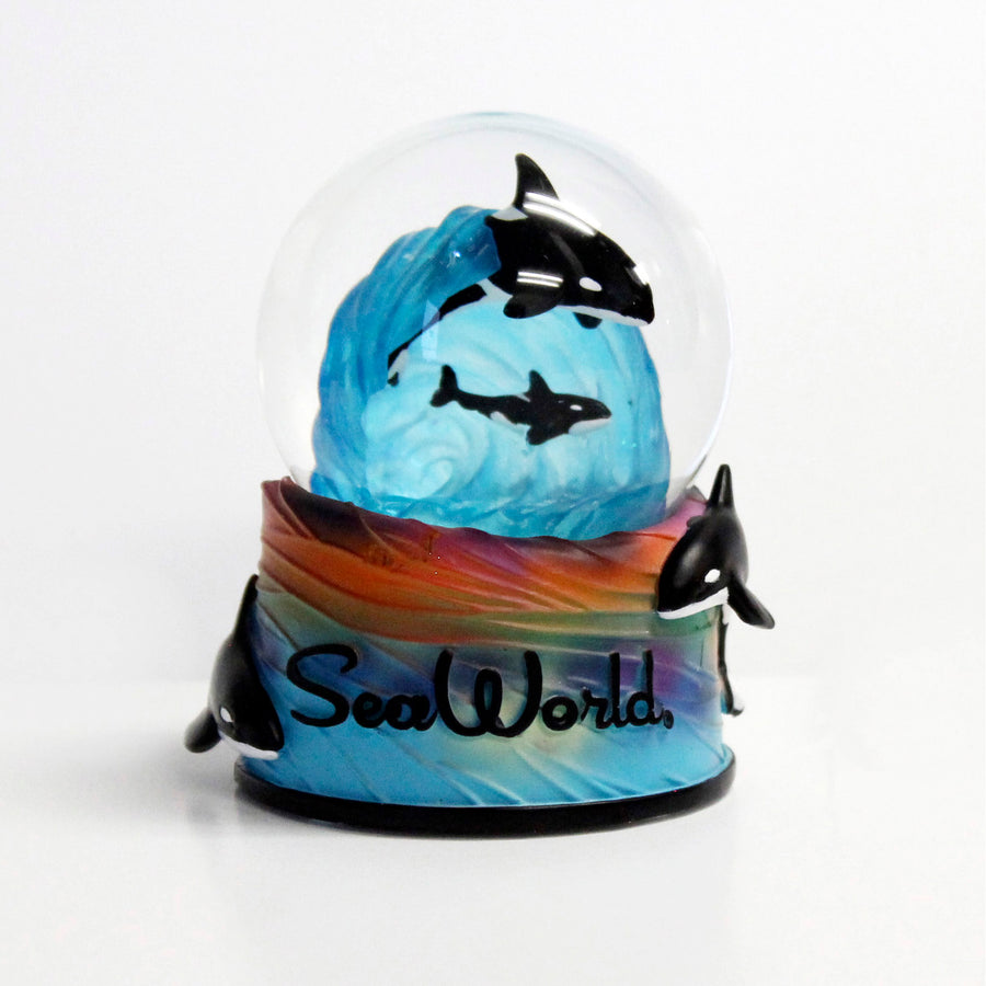 SeaWorld Orca Painter Water Globe